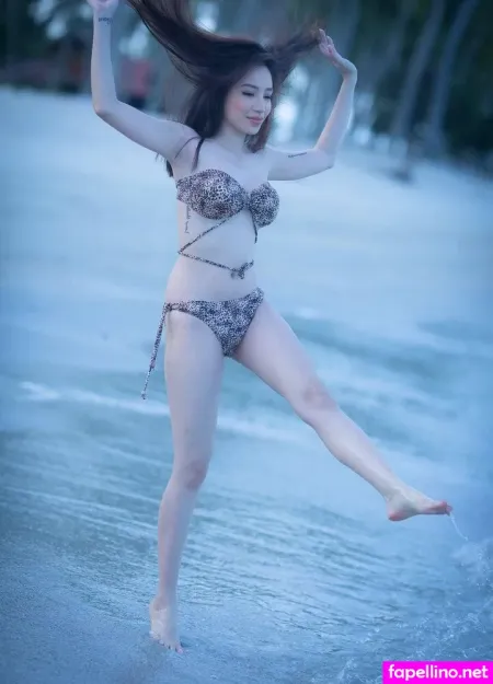 Kim Luz OnlyFans Thumbnail #dbWcj9hlfW