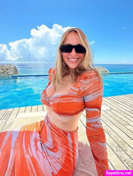 Kim Migneault OnlyFans Thumbnail #0JdiNjm1lg