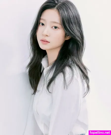 Kim Minju OnlyFans Thumbnail #EdGD3k189c