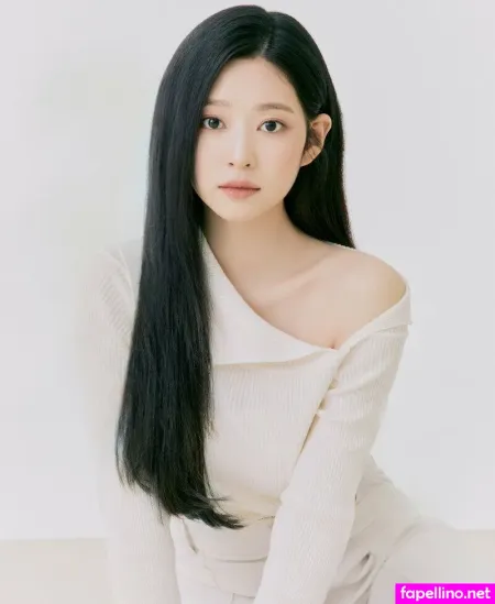 Kim Minju OnlyFans Thumbnail #mggFyOk8Ua