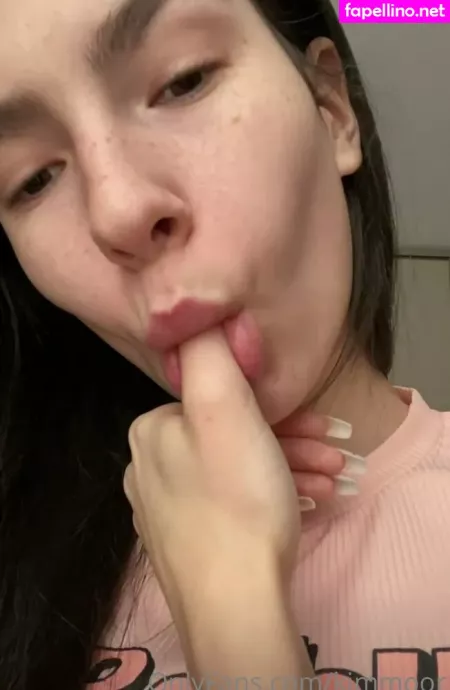 Kim Moor OnlyFans Thumbnail #kJfdfQGKnq