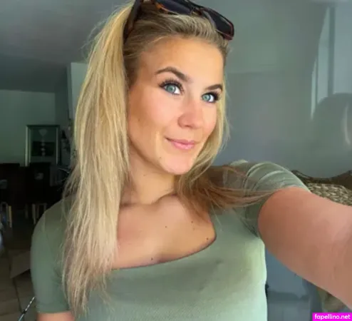 Kim Niemann OnlyFans Thumbnail #FGC4CCW4Wz