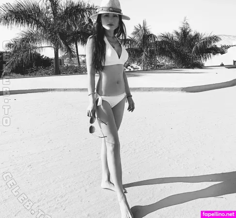 Kim Noble OnlyFans Thumbnail #ZU13pYsRrA