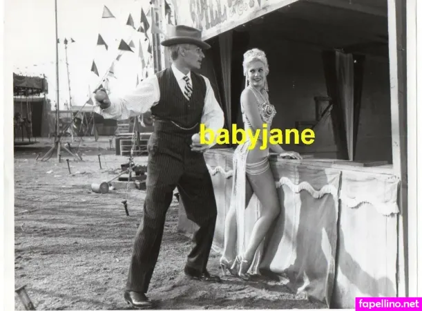 Kim Novak OnlyFans Thumbnail #t7sHdefL5P