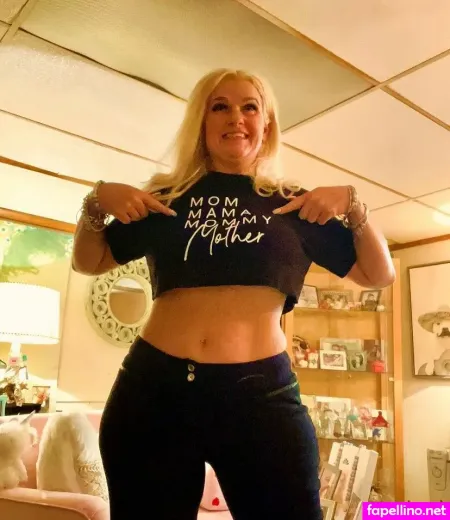 Kim Shafer OnlyFans Thumbnail #QvzKupzN9X