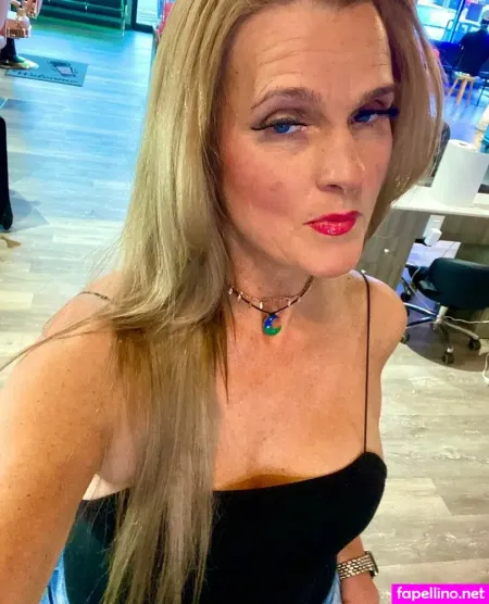 Kim Shafer OnlyFans Thumbnail #eFxtliB3ew