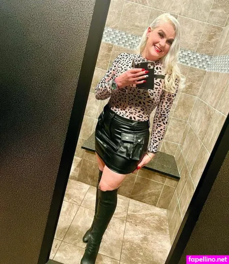 Kim Shafer OnlyFans Thumbnail #svfibZrDJq