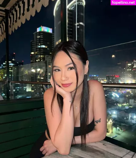 Kim Vuong OnlyFans Thumbnail #qSMJ0XxUib