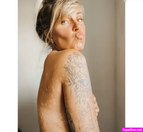 Kim Zeidler OnlyFans Thumbnail #20pc9zhgh9