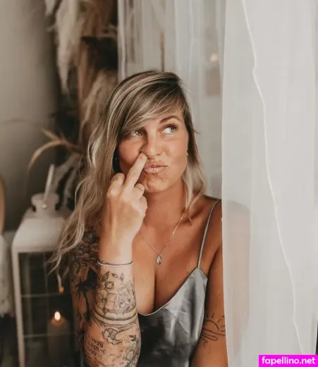 Kim Zeidler OnlyFans Thumbnail #pmbjwFmadq