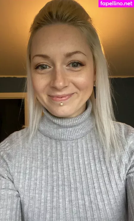 Kimber Benton OnlyFans Thumbnail #B7rJT9FPwe