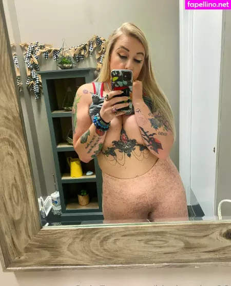 Kimber Lee90 OnlyFans Thumbnail #OIsKvuOQiN