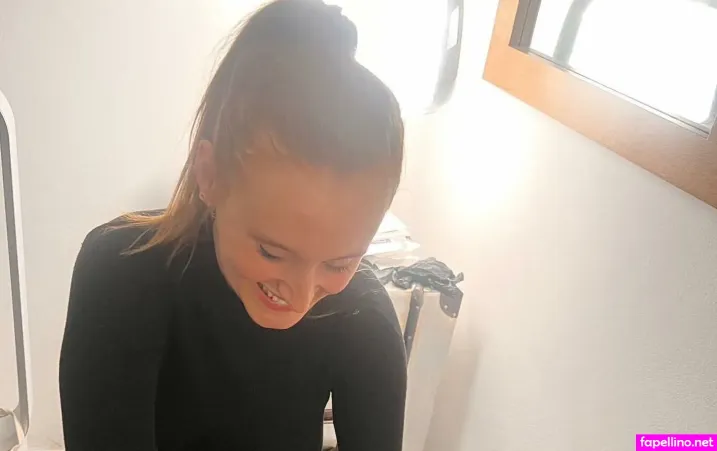 Kimberley Ramshaw OnlyFans Thumbnail #Q1osk00sRW