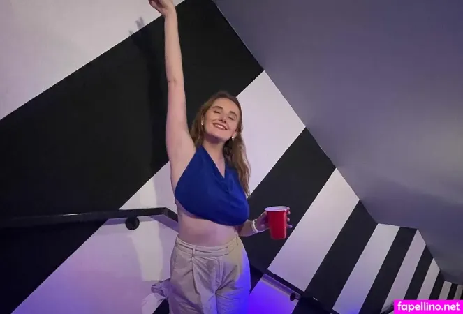 Kimberley Ramshaw OnlyFans Thumbnail #dSRfU1OMwh