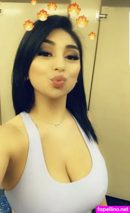 Kimberly Crawford OnlyFans Thumbnail #8yHDkJOgl8