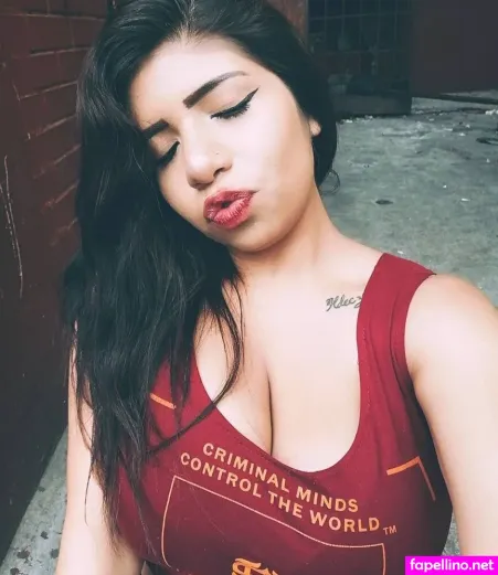 Kimberly Hdeez OnlyFans Thumbnail #uFmx2DtQkq