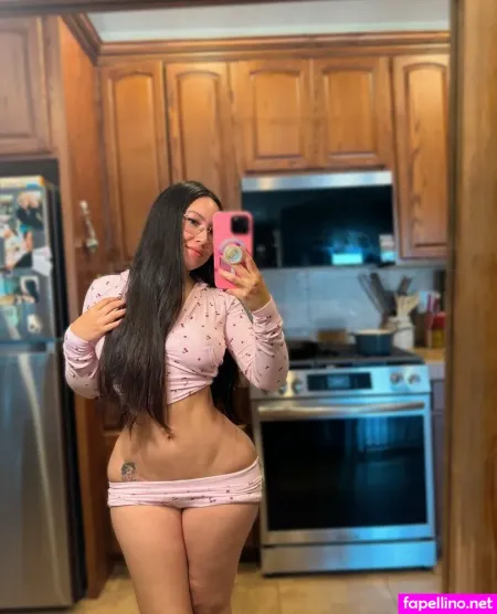Kimberly Maxine Sanchez 2 OnlyFans Thumbnail #I8TrYxYF81