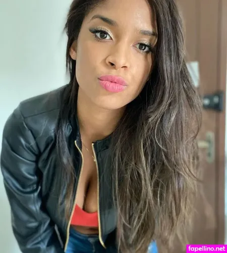 Kimberly Solomon OnlyFans Thumbnail #ANS5RPTXbG