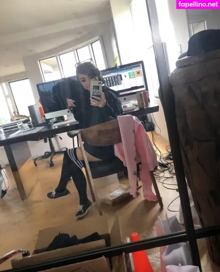 Kimbodanks OnlyFans Thumbnail #MQxpl6aYRL