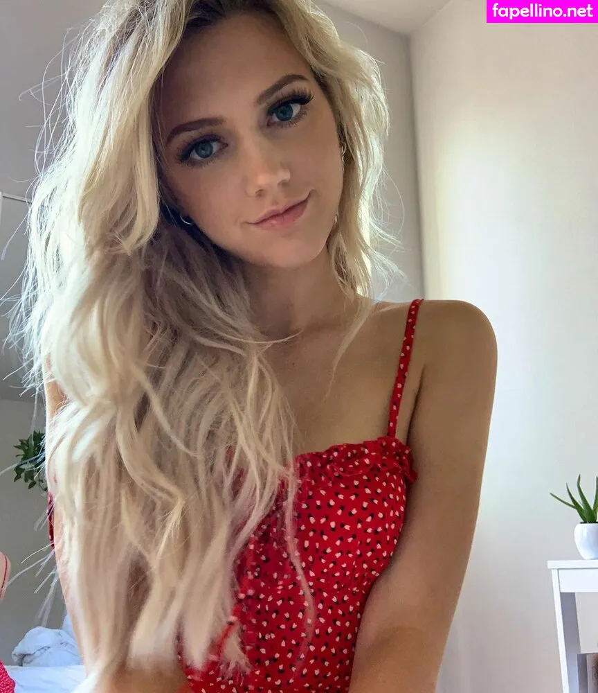 kimcella, kimmeetv, kimmeex, klmmee Nude Leaked OnlyFans Photo #G8hAPEje26