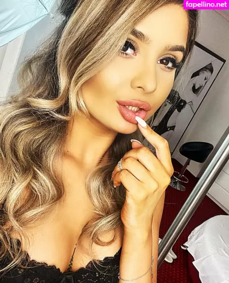 Kimchopra OnlyFans Thumbnail #XE9DLNEtqc