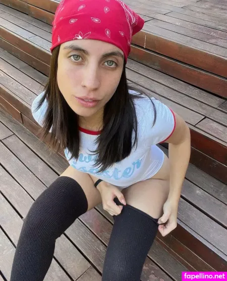 Kimi Sias OnlyFans Thumbnail #SHxraR2v4U