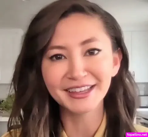 Kimiko Glen OnlyFans Thumbnail #o4AuySt9RV