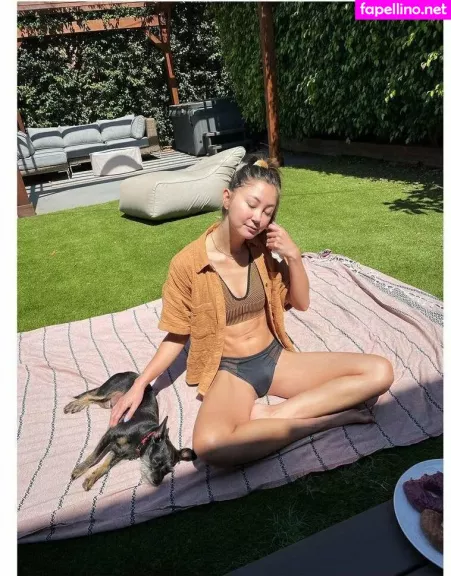 Kimiko Glenn OnlyFans Thumbnail #Vw8k6fB3o9