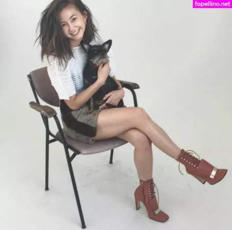 Kimiko Glenn OnlyFans Thumbnail #cyYyGs4oW4