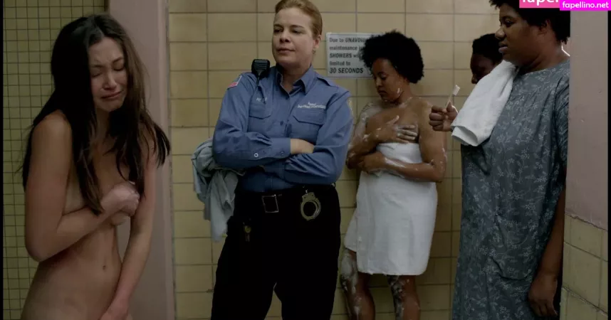 Kimiko Glenn OnlyFans Thumbnail #otkovxxJkK