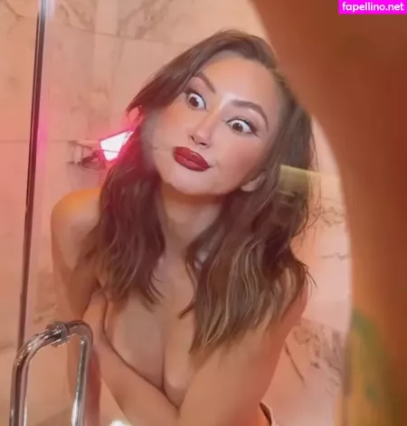 Kimiko Glenn OnlyFans Thumbnail #zymWiKDslM