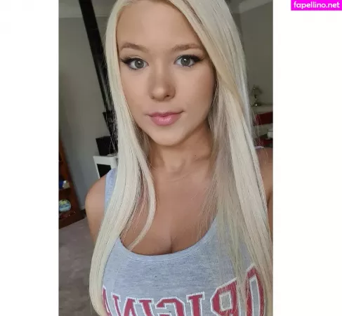 Kimjade999 OnlyFans Thumbnail #9Lznyp9A4r