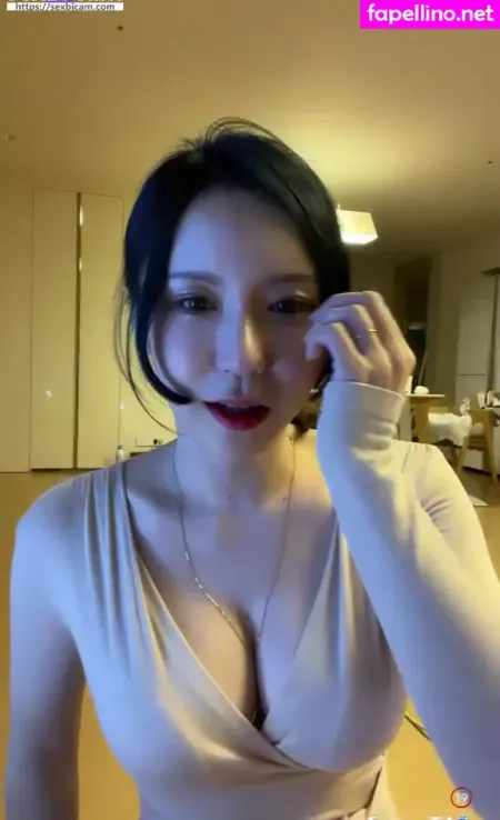 Kimjeewoo529 OnlyFans Thumbnail #ULBmivs6Ff