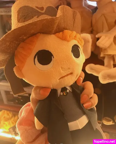 Kimmichu OnlyFans Thumbnail #6redFOFoXX