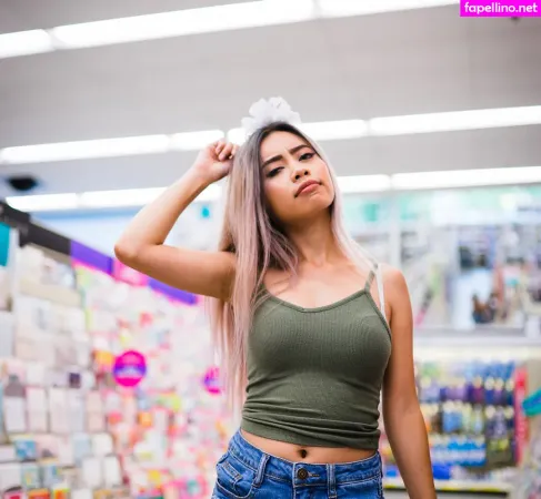 Kimmie D OnlyFans Thumbnail #Gxcsfl7vGU