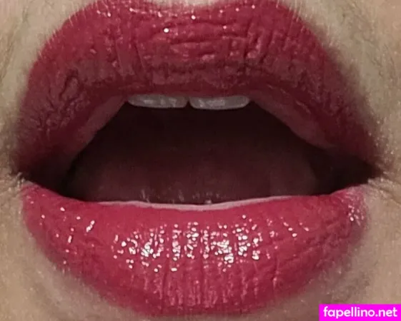 Kimmiescurves69 OnlyFans Thumbnail #ZcfEiJZqEb
