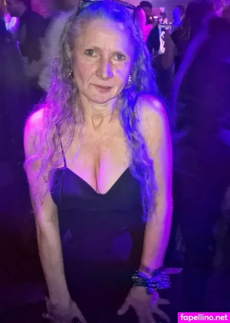 Kimmyreally OnlyFans Thumbnail #O1cyaFmQc2