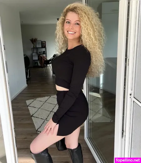 Kimsieeee OnlyFans Thumbnail #bEq7Vvgn0l