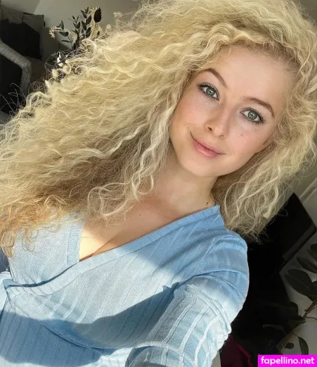 Kimsieeee OnlyFans Thumbnail #rA3G6JkJsF