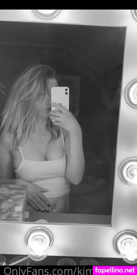Kimstarlight OnlyFans Thumbnail #FyK5j4AD12