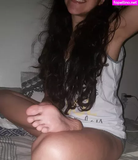 Kinder Feet OnlyFans Thumbnail #VaP8GKD6Tj