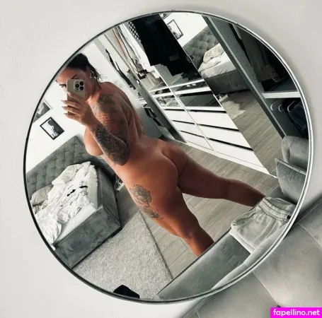 Kineia OnlyFans Thumbnail #zXMpWkcU98