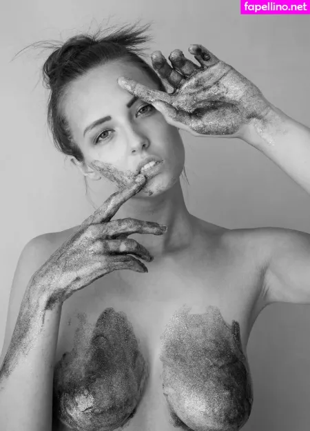 Kinga Chorostowska OnlyFans Thumbnail #TSbOiPxoGr