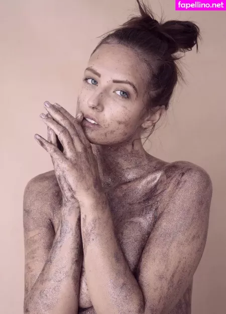 Kinga Chorostowska OnlyFans Thumbnail #koKLDsZkRj