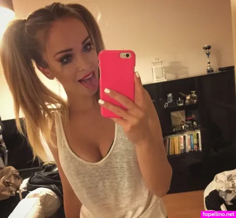 Kinga Kujawska OnlyFans Thumbnail #7NPraWnMP5