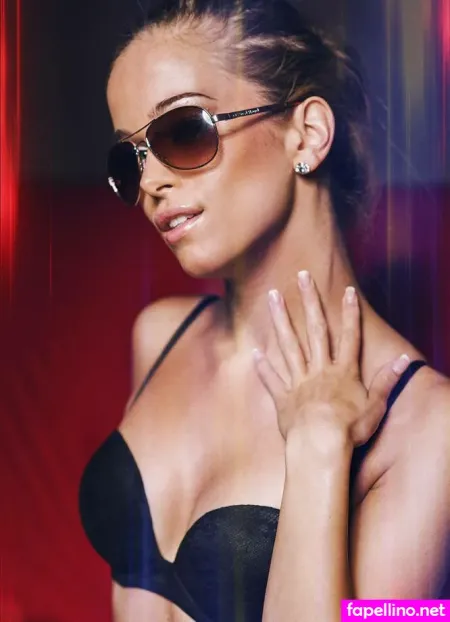 Kinga Kujawska OnlyFans Thumbnail #uhmhCQZ8R3
