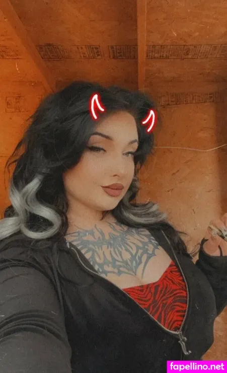 Kingkitten420 photo