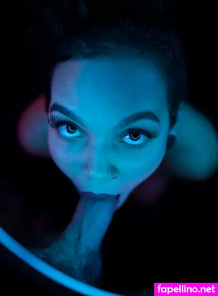 Kinglynese OnlyFans Thumbnail #iY78RpH7oV