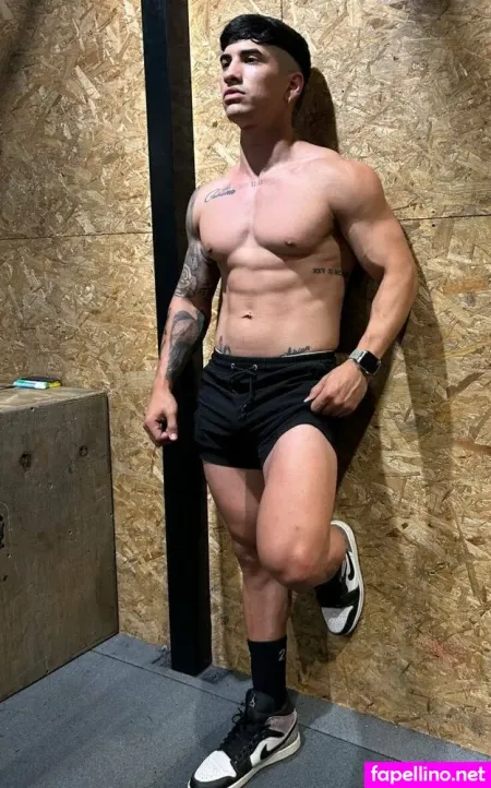 Kingofnewage OnlyFans Thumbnail #qqOfKAwSOo