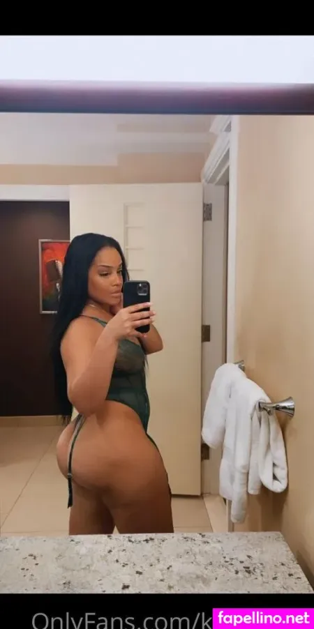 Kingreyna OnlyFans Thumbnail #HNKhEj0QPN